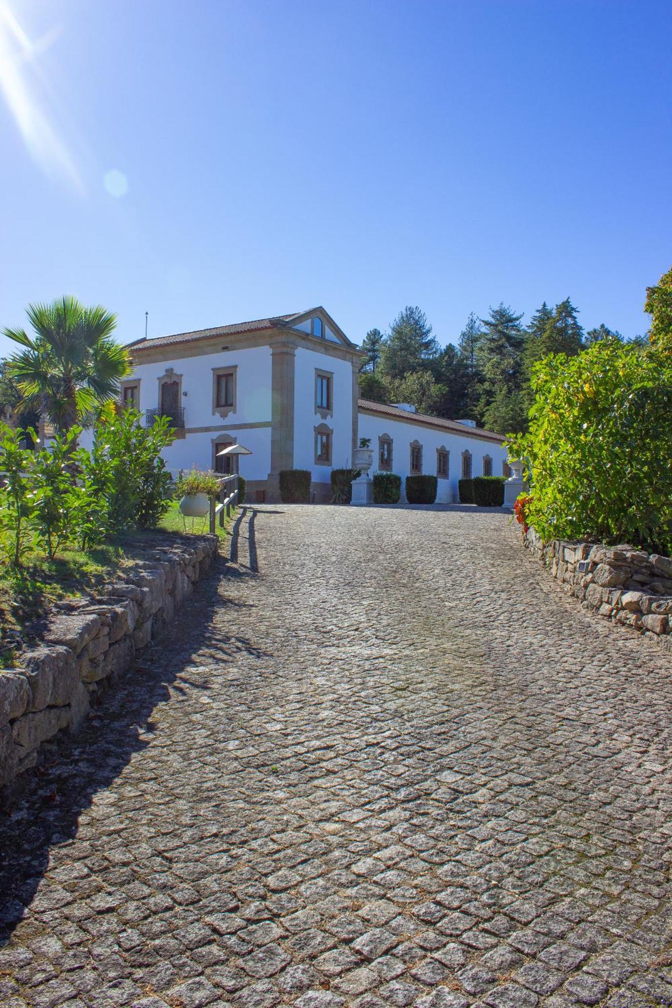 Hotel Rural Casa De Samaioes Chaves Exterior photo