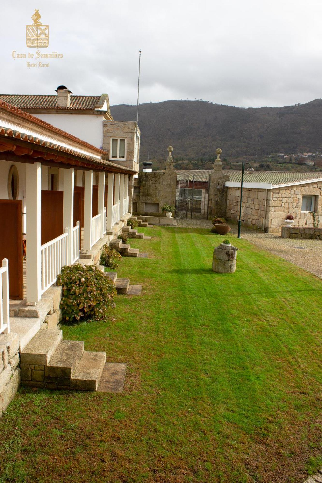 Hotel Rural Casa De Samaioes Chaves Exterior photo