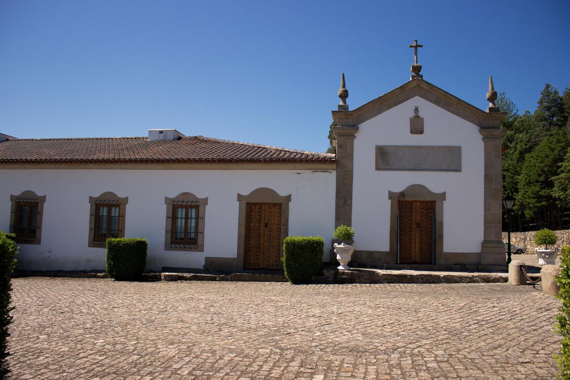 Hotel Rural Casa De Samaioes Chaves Exterior photo